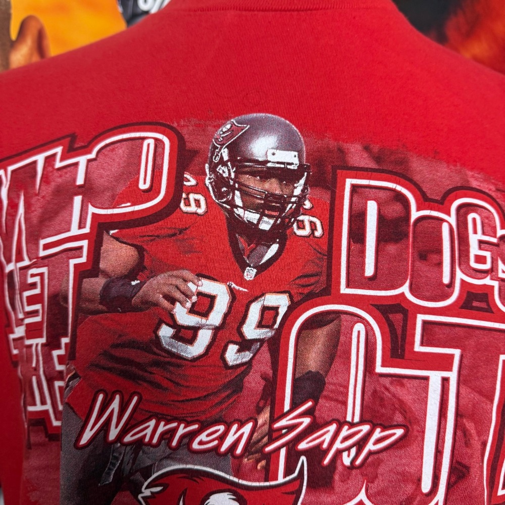Vintage Tampa Bay Buccaneers Warren Sapp Who Let The Dogs Out NFL T-Shirt Sz XL - Picture 2 of 7